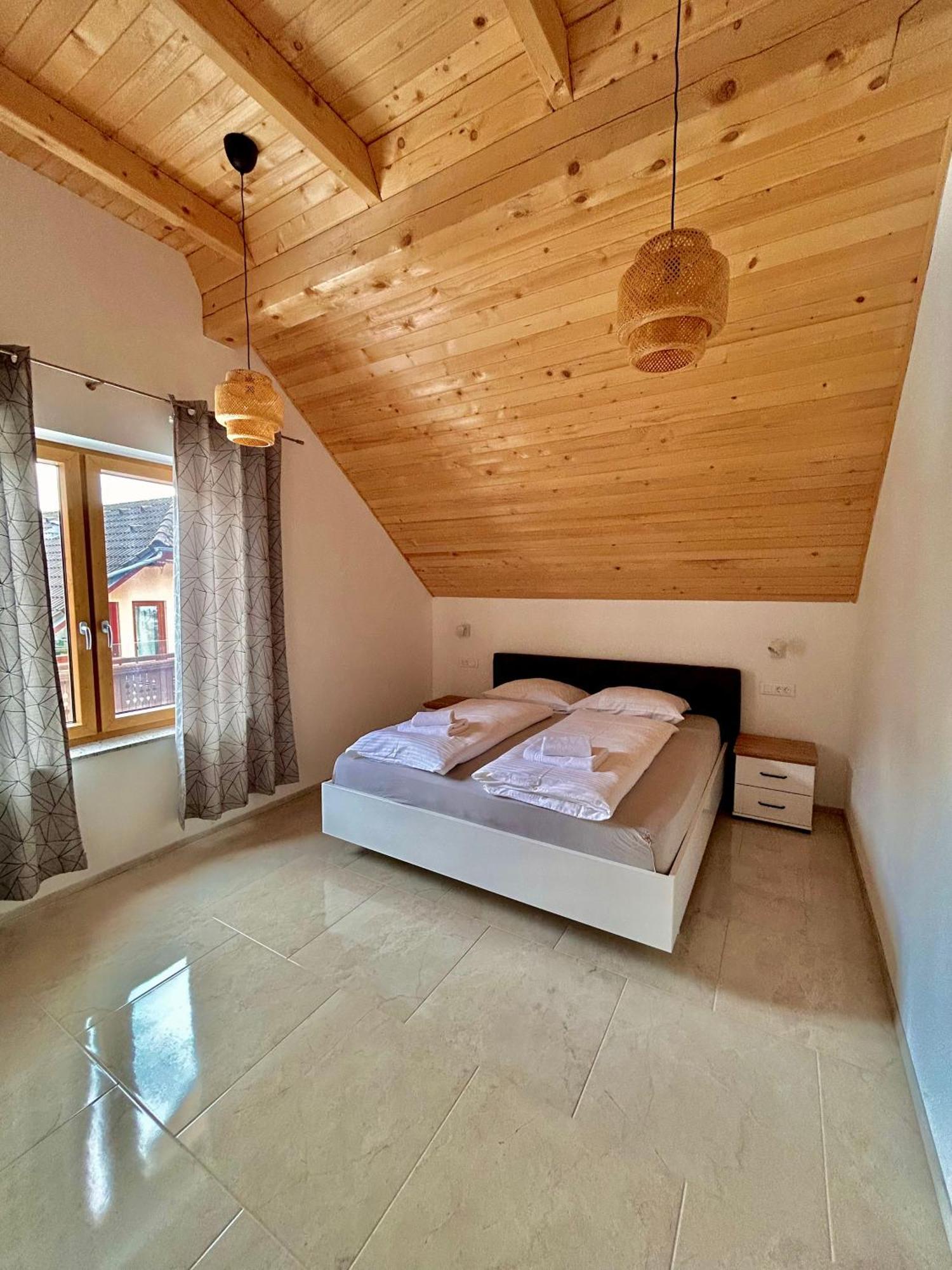 Alps Apartments Kranjska Gora Exterior foto